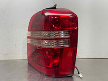 Load image into Gallery viewer, TAIL LIGHT LAMP ASSEMBLY Highlander 2001 01 2002 02 2003 03 Right - NW504027
