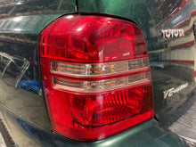 Load image into Gallery viewer, TAIL LIGHT LAMP ASSEMBLY Highlander 2001 01 2002 02 2003 03 Left - NW504028
