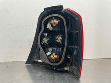 Load image into Gallery viewer, TAIL LIGHT LAMP ASSEMBLY Highlander 2001 01 2002 02 2003 03 Left - NW504028
