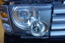 Load image into Gallery viewer, HEADLIGHT LAMP ASSEMBLY Land Rover Range Rover 2003 03 Right - NW103534
