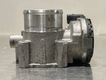 Load image into Gallery viewer, Throttle Body Ford Escape 2015 - NW359377
