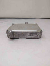 Load image into Gallery viewer, TRANSFER CASE COMPUTER MODULE Acura RL 05 - 08 - NW28067
