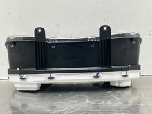 Load image into Gallery viewer, SPEEDOMETER CLUSTER Subaru Impreza 2017 17 2018 18 - NW531598
