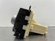 Load image into Gallery viewer, TEMPERATURE CONTROLS Honda Odyssey 11 12 13 14 15 16 17 - NW531457
