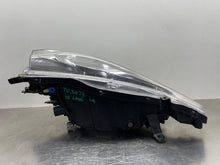Load image into Gallery viewer, Headlight Lamp Assembly Nissan Leaf 2015 - NW507073
