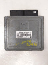 Load image into Gallery viewer, ECU ECM COMPUTER Volkswagen Passat 2015 15 - NW62898
