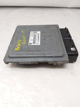 Load image into Gallery viewer, ECU ECM COMPUTER Volkswagen Passat 2015 15 - NW62898
