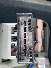 Load image into Gallery viewer, OUTER TAIL LIGHT LAMP BMW 535i 2008 08 2009 09 2010 10 Right - NW507376
