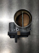 Load image into Gallery viewer, Throttle Body  SUBURBAN 1500 2017 - NW359376
