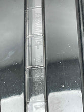 Load image into Gallery viewer, [INVENTORYCAR_YEAR_MAKE_MODEL] SIDE VIEW DOOR MIRROR Right - NW508582
