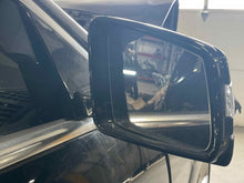 Load image into Gallery viewer, [INVENTORYCAR_YEAR_MAKE_MODEL] SIDE VIEW DOOR MIRROR Right - NW508582
