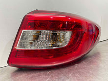 Load image into Gallery viewer, OUTER TAIL LIGHT LAMP Hyundai Sonata Sonata Hybrid 15 16 17 Right - NW532156
