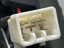 Load image into Gallery viewer, OUTER TAIL LIGHT LAMP Hyundai Sonata Sonata Hybrid 15 16 17 Right - NW532156
