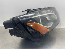 Load image into Gallery viewer, HEADLIGHT LAMP ASSEMBLY Audi Q5 09 10 11 12 Right - NW359080
