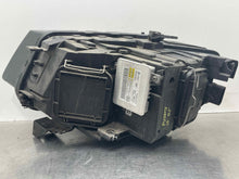Load image into Gallery viewer, HEADLIGHT LAMP ASSEMBLY Audi Q5 09 10 11 12 Right - NW359080
