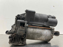 Load image into Gallery viewer, AIR RIDE COMPRESSOR CL550 CL600 CL63 CL65 S350 S400 S450 07-14 - NW508387
