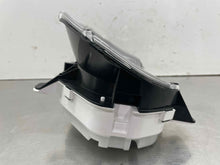 Load image into Gallery viewer, Speedometer Cluster Cadillac XT4 2019 - NW532125
