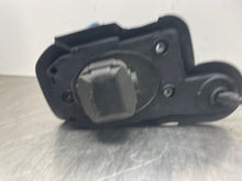Load image into Gallery viewer, Floor Shifter  BMW 328I 2009 - NW358978

