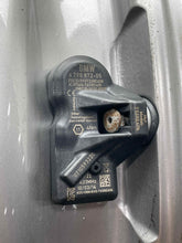 Load image into Gallery viewer, Wheel Rim  BMW 528I 2014 - NW509355
