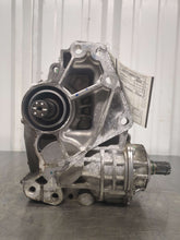 Load image into Gallery viewer, Transfer Case Cadillac XT4 2019 - NW532146

