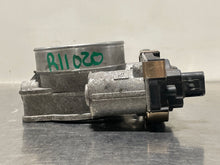 Load image into Gallery viewer, Throttle Body  SILVERADO 1500 PICKUP 2017 - NW359375
