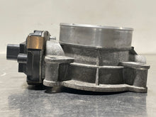 Load image into Gallery viewer, Throttle Body  SILVERADO 1500 PICKUP 2017 - NW359375

