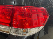 Load image into Gallery viewer, OUTER TAIL LIGHT LAMP Honda Odyssey 2008 08 2009 09 2010 10 Right - NW509253
