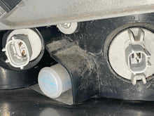 Load image into Gallery viewer, OUTER TAIL LIGHT LAMP Acura MDX 10 11 12 13 Right - NW532155
