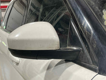 Load image into Gallery viewer, Side View Door Mirror Land Rover Evoque 2015 - NW532346
