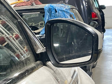 Load image into Gallery viewer, Side View Door Mirror Land Rover Evoque 2015 - NW532346
