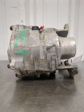 Load image into Gallery viewer, TRANSFER CASE Land Rover Evoque 14 15 16 17 18 19 - NW532632
