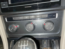Load image into Gallery viewer, Temperature Controls Volkswagen Golf 2018 - NW511432
