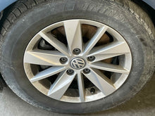 Load image into Gallery viewer, WHEEL RIM Golf 15 16 17 18 19 15x6 ALLOY 15x6, 5 lug, 112mm - NW511739
