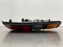Load image into Gallery viewer, TAIL LIGHT LAMP ASSEMBLY Suburban 1500 Suburban 2500 Tahoe 04-06 Left - NW359740
