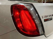 Load image into Gallery viewer, Tail Lamp Light Lincoln MKS 2011 - NW511670

