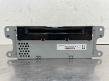 Load image into Gallery viewer, RADIO Ford Explorer 2016 16  AM FM CD - NW532560
