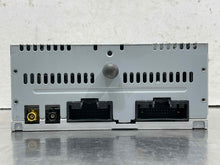 Load image into Gallery viewer, RADIO Ford Explorer 2016 16  AM FM CD - NW532560
