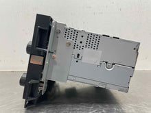 Load image into Gallery viewer, RADIO Lincoln MKS 2011 11 - NW511551

