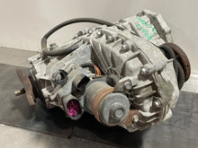 Load image into Gallery viewer, TRANSFER CASE Porsche Cayenne 2008 08 2009 09 - NW360950
