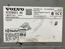 Load image into Gallery viewer, Radio  VOLVO XC60 2022 - NW535472
