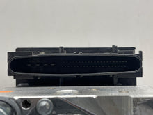 Load image into Gallery viewer, ABS Pump Toyota Venza 2011 - NW535753
