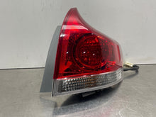 Load image into Gallery viewer, OUTER TAIL LIGHT LAMP Venza 2009 09 2010 10 2011 11 2012 12 Right - NW536423
