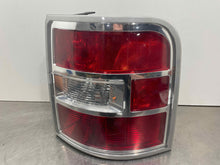 Load image into Gallery viewer, TAIL LIGHT LAMP ASSEMBLY Ford Flex 12 13 14 15 16 17 18 19 Right - NW502924
