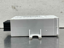 Load image into Gallery viewer, BODY CONTROL MODULE COMPUTER BMW X3 07 08 09 10 - NW535787

