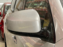 Load image into Gallery viewer, SIDE VIEW DOOR MIRROR Nissan Pathfinder 13 14 15 16 Right - NW532890
