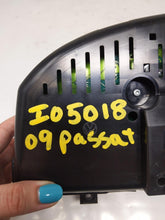 Load image into Gallery viewer, SPEEDOMETER CLUSTER Passat 2009 09 - NW162213
