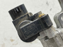 Load image into Gallery viewer, THROTTLE BODY Camry MR2 2001 01 02 03 04 05 - NW537208
