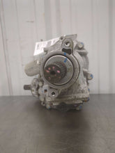 Load image into Gallery viewer, Transfer Case Cadillac XT4 2021 - NW538368
