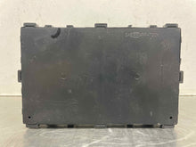 Load image into Gallery viewer, BODY CONTROL MODULE BCM COMPUTER Sentra 14 15 16 17 18 19 - NW532811
