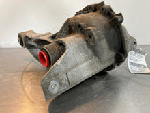 Load image into Gallery viewer, CARRIER ASSEMBLY Land Rover LR4 Range Rover Sport 2006-2013 - NW361231
